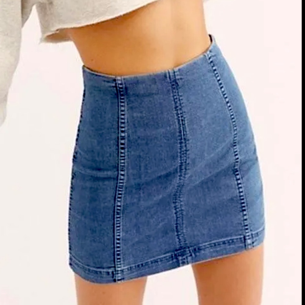 PACSUN - Kendall + Kylie High Waisted Jean Skirt (Size 28)